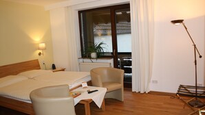 Standard Room | Cribs (free), rollaway beds (surcharge), WiFi (free) - Reckweilerhof Hotel (Wolfstein)