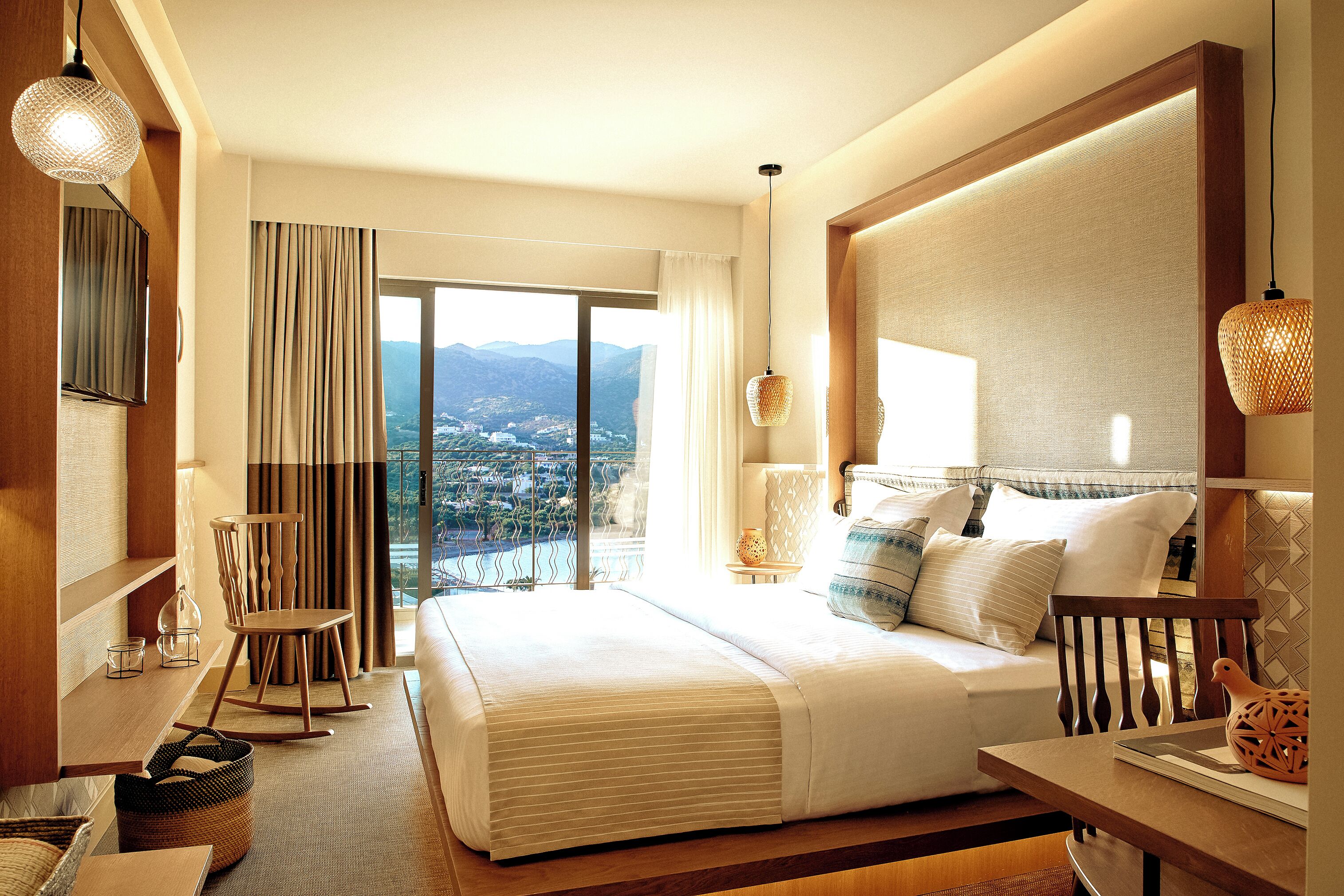 Rom – deluxe, sjøutsikt | Sengetøy i egyptisk bomull og sengetøy av topp kvalitet