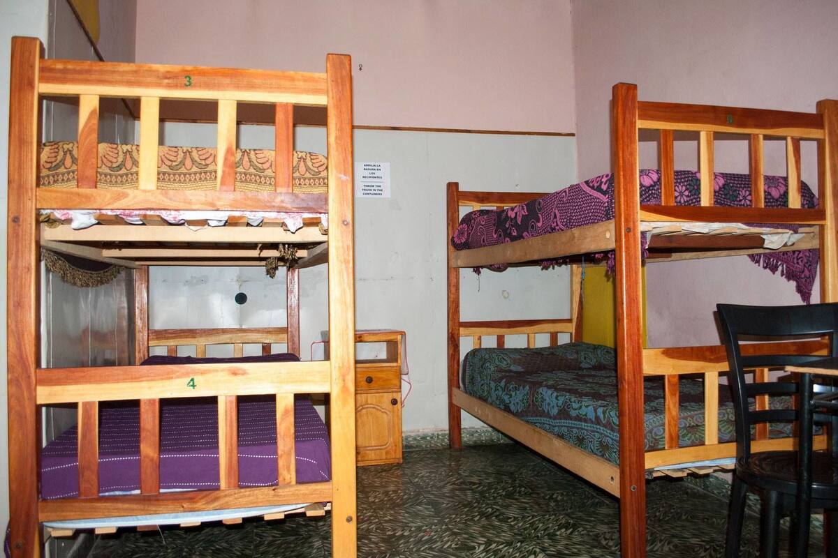 Coffres-forts dans les chambres, Wi-Fi gratuit