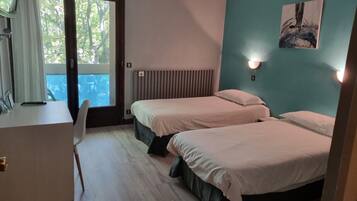 Twin Room | Premium bedding, individually decorated, individually furnished