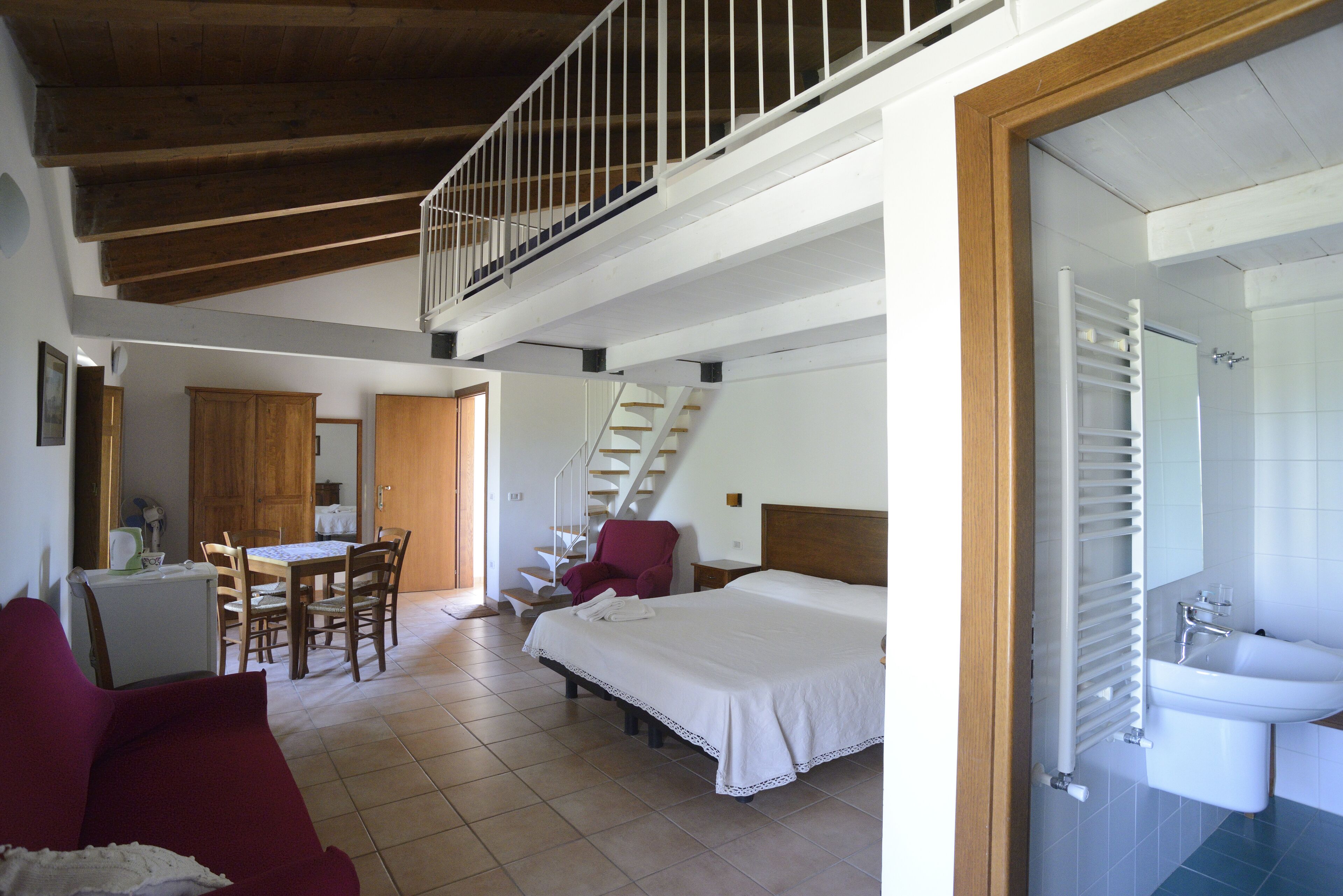 Junior Suite | Free minibar, desk, cribs/infant beds, rollaway beds