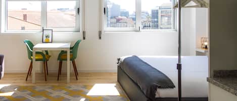 Studio | In-room dining