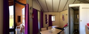 Chalet, Multiple Beds, Non Smoking | 1 bedroom, iron/ironing board, free cots/infant beds, free WiFi