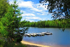 Private beach, sun-loungers, waterskiing, motor boating - Tahko-Tours (Kuopio)