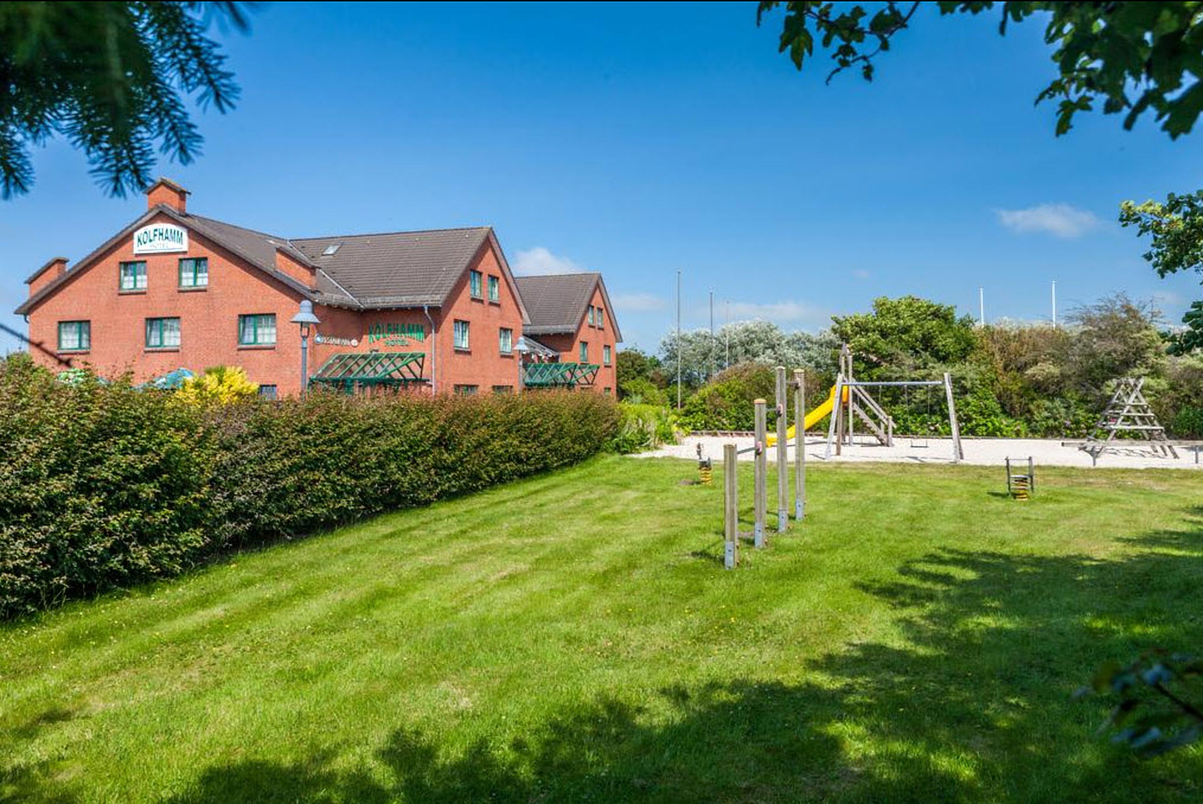 children’s play area – outdoor