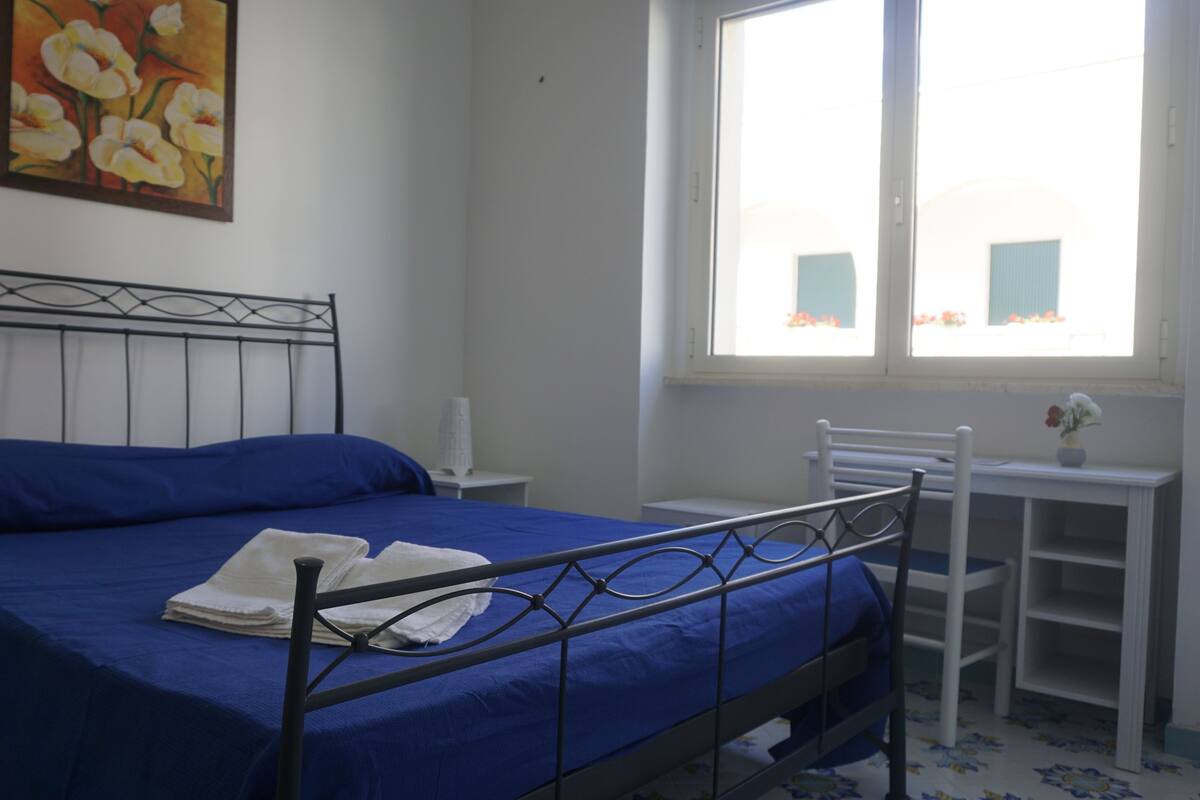 Quadruple Room | Minibar, in-room safe, desk, free WiFi