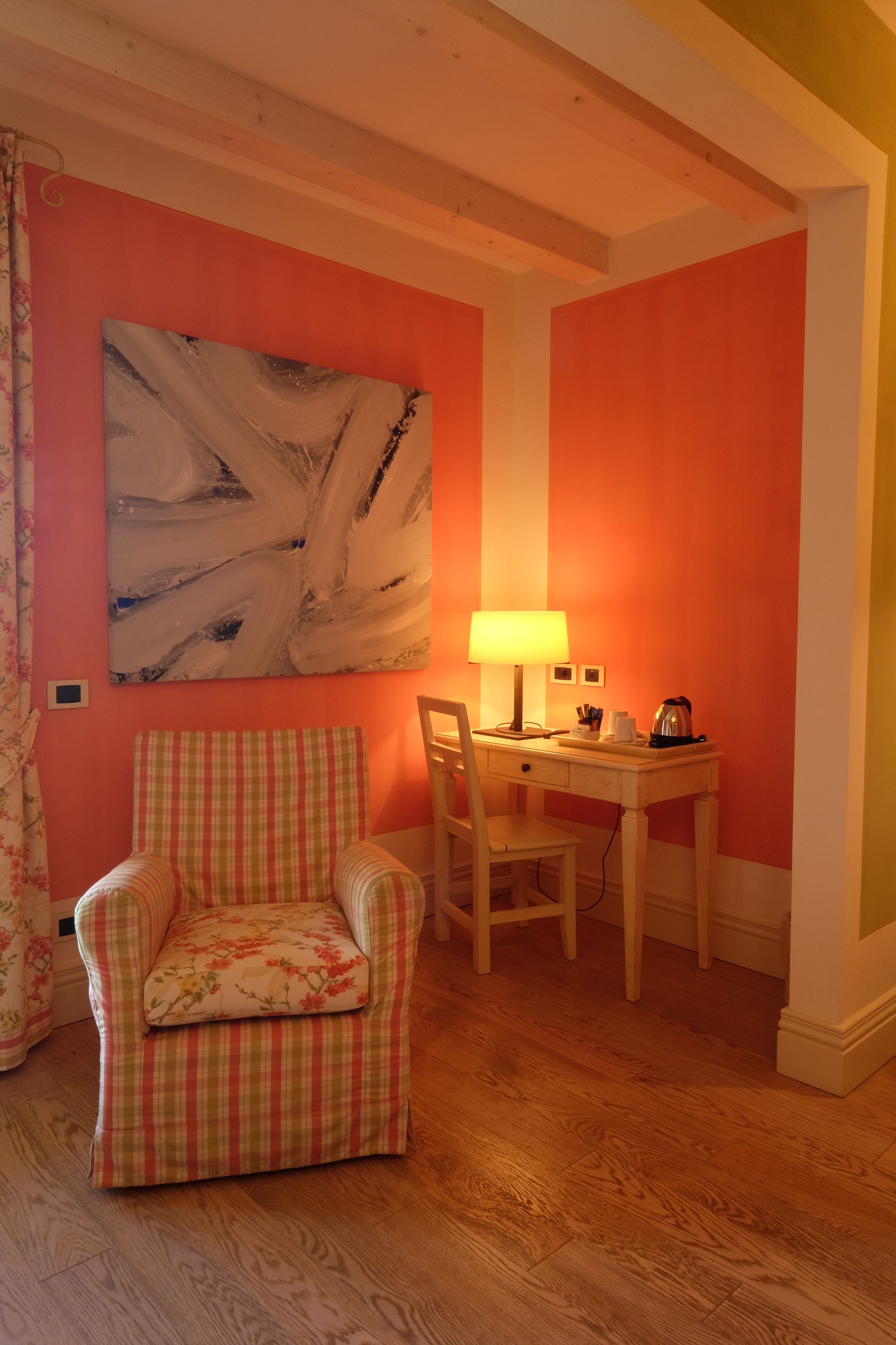 superior double or twin room | minibar, in-room safe, free wifi, bed sheets