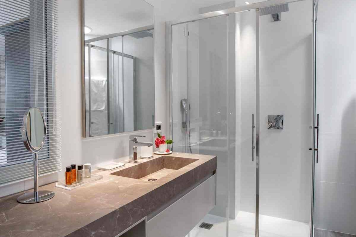 star superior room with double bed or 2 single beds | bathroom | free toiletries, hair dryer, dressing gowns, slippers