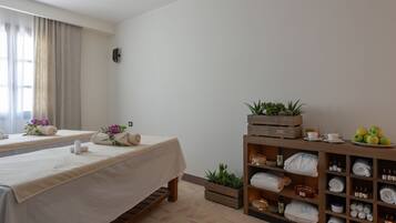 Body treatments, deep-tissue massages, thalassotherapy, facials