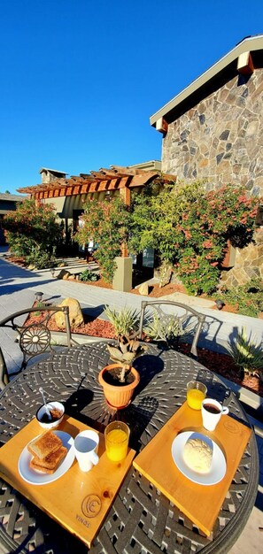 Exterior - Casa Emiliana (Valle de Guadalupe)