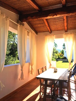 Habitación doble estándar | Terraza o patio