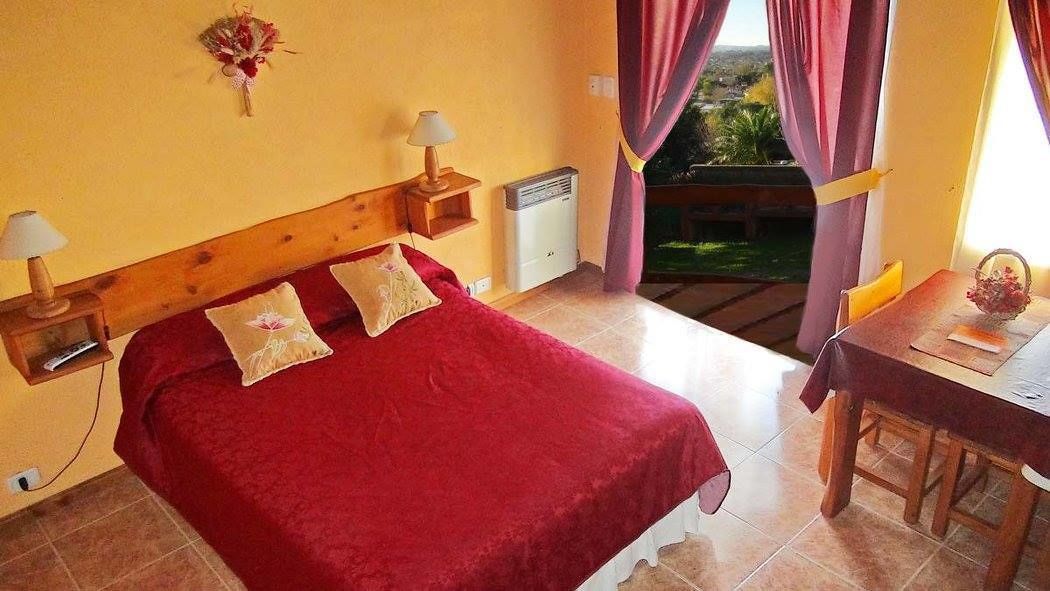 Cabin, 1 Double Bed, Private Bathroom | 1 bedroom, Egyptian cotton sheets, premium bedding, down duvets