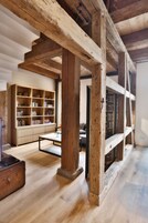 Deluxe Apartment (Sternwitten) | Living room | Flat-screen TV, fireplace, DVD player, offices