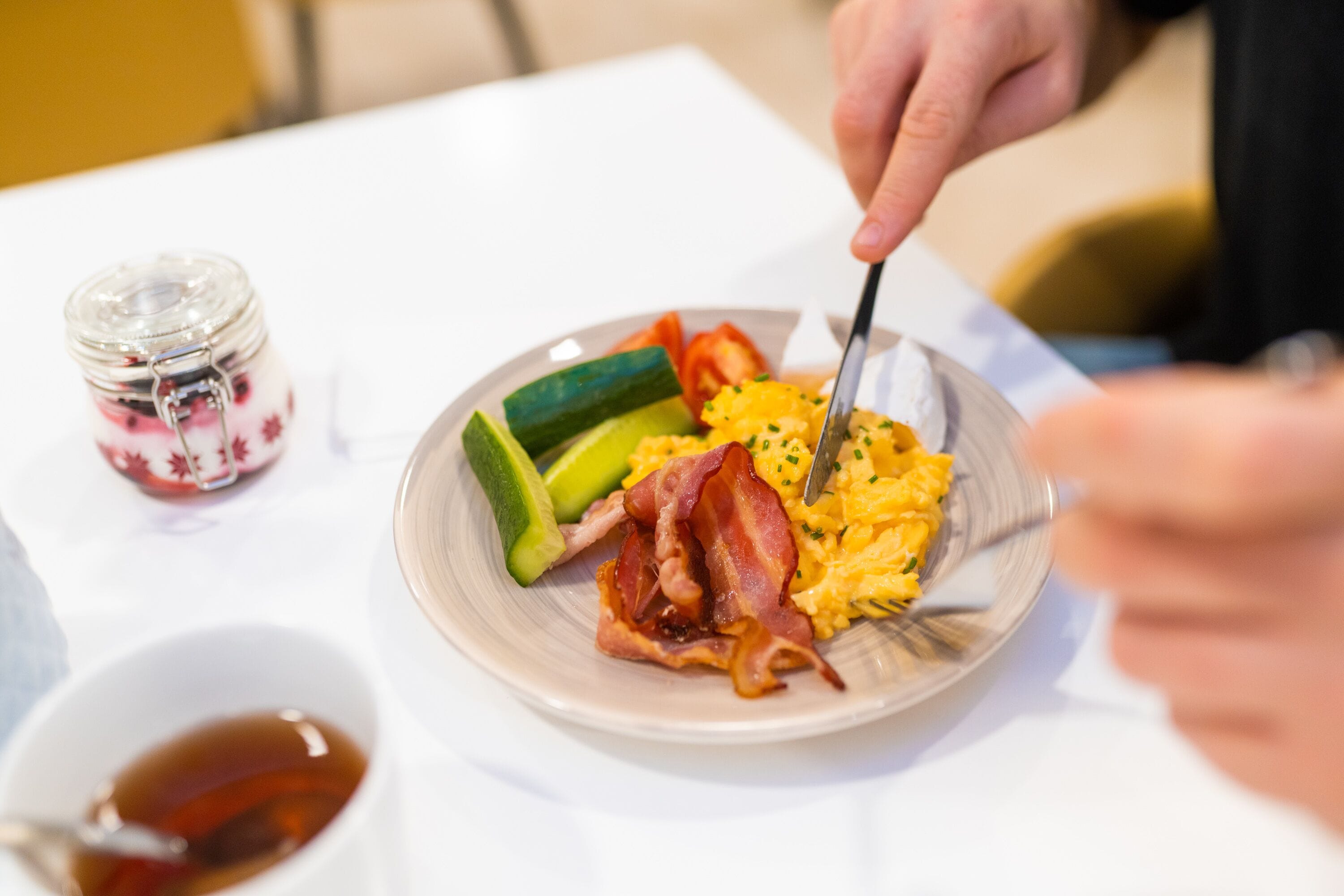 daily continental breakfast (eur 15 per person)