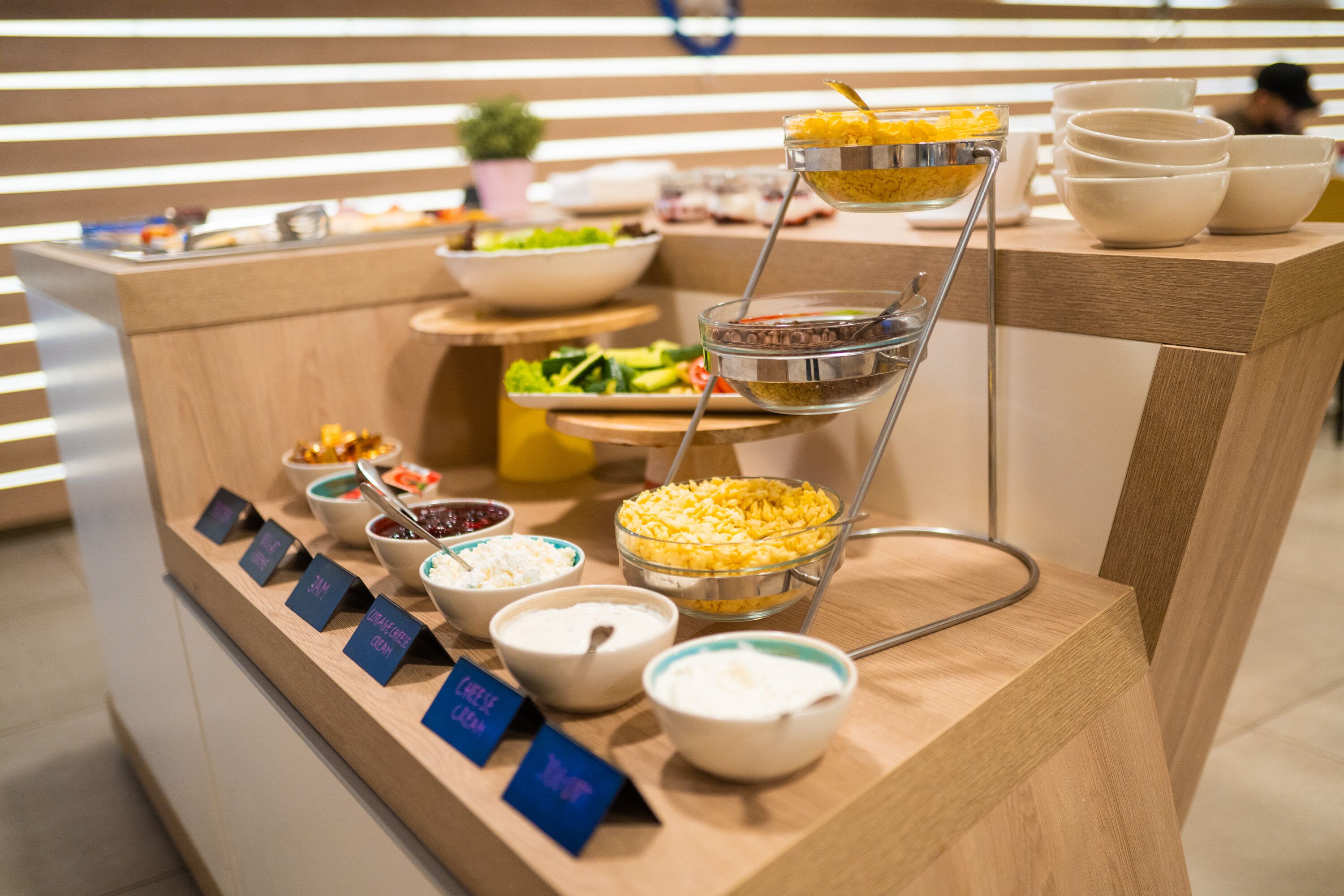 daily continental breakfast (eur 15 per person)