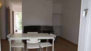 Apartment, Terrace | Living area - Les Villagines Appart'Hôtel - Rousset (Rousset)