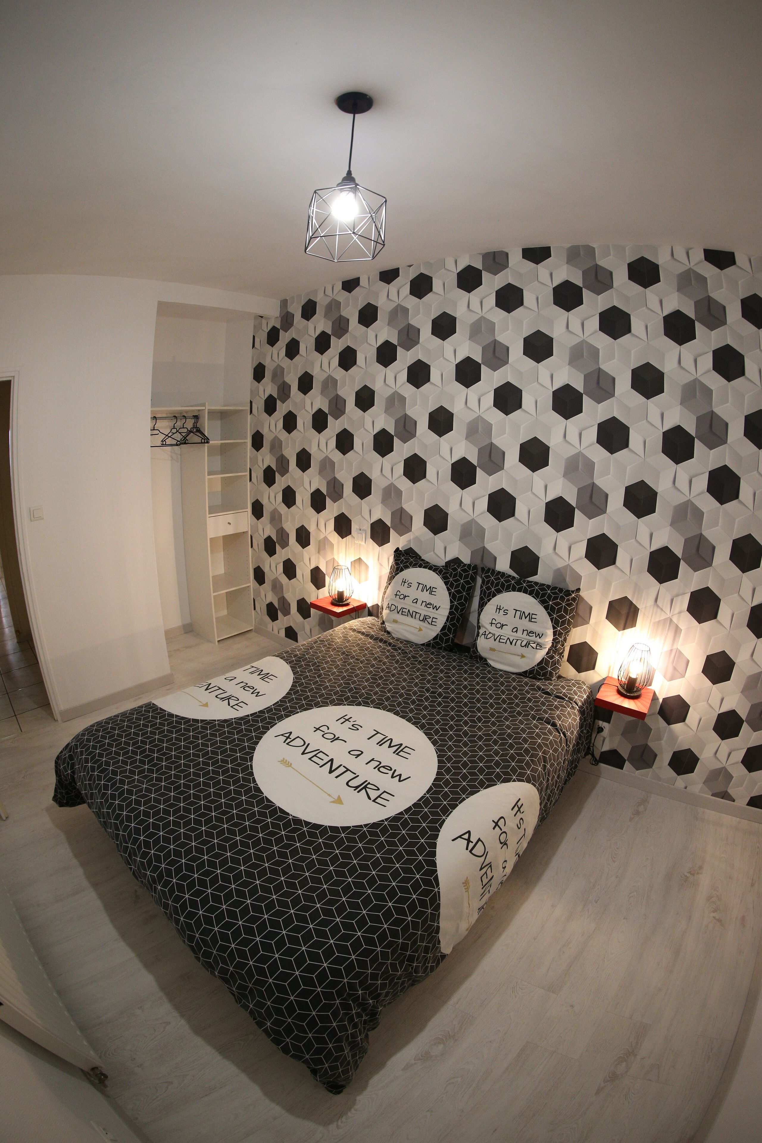 2 chambres, Wi-Fi gratuit, draps fournis