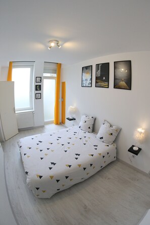 2 chambres, accès au Wi-Fi (inclus), literie fournie