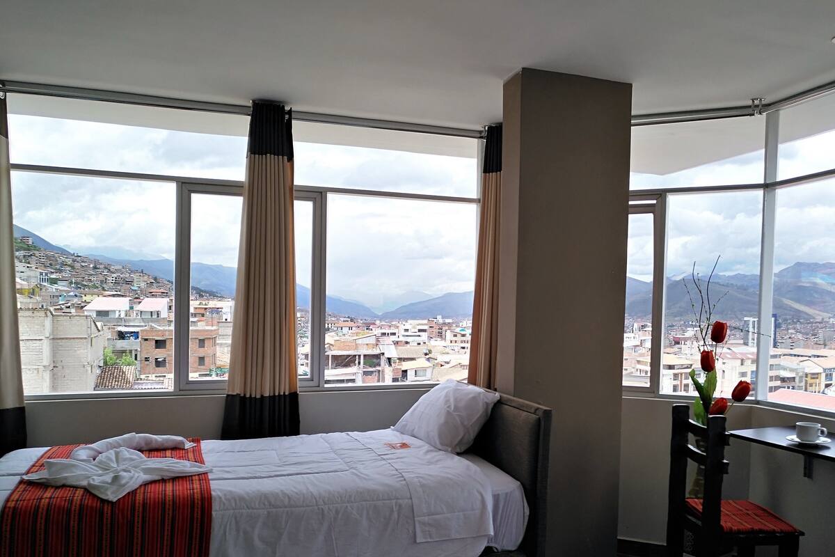 Single Room, 1 Twin Bed | Desk, soundproofing, WiFi (free), bed sheets