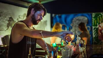 Bar (in der Unterkunft)