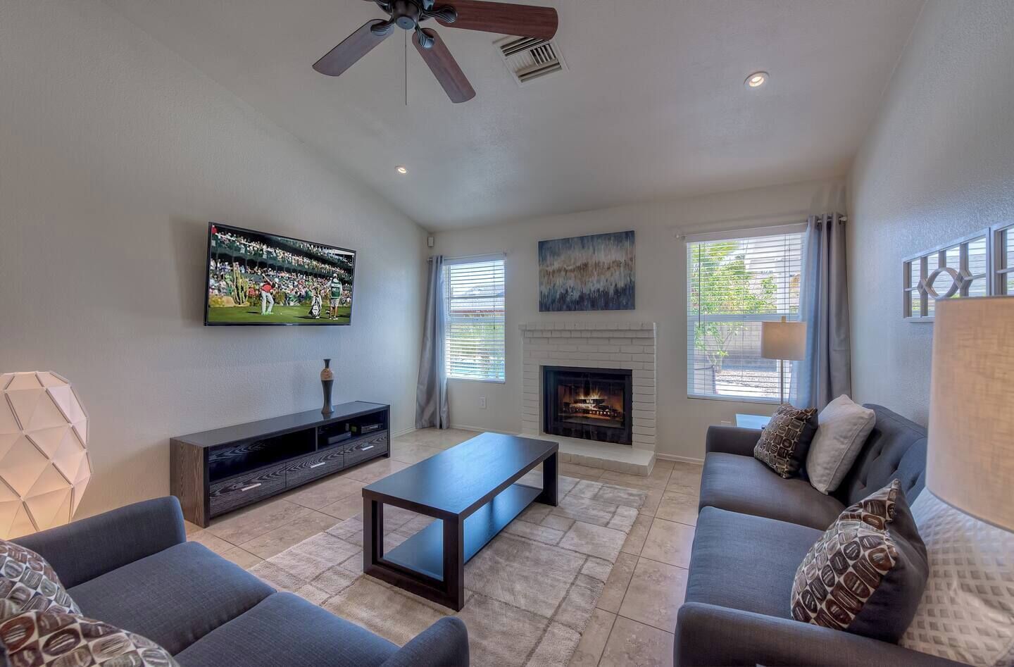 Smart TV, fireplace, offices