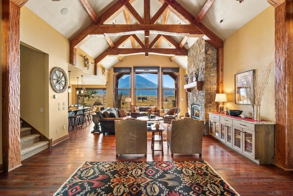 Smart TV, fireplace, table tennis, books