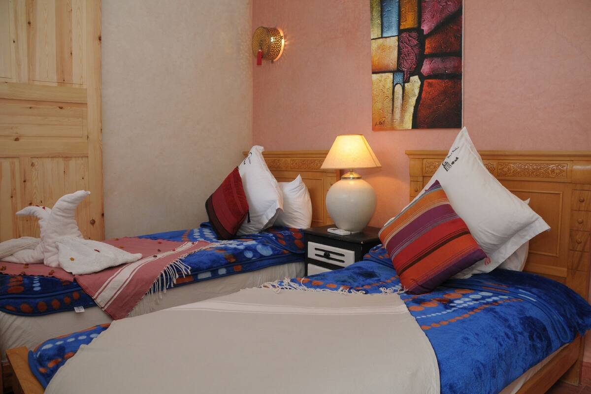 Colchones con efecto memoria y cortinas blackout 