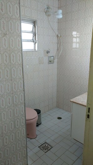Double Room, Balcony | Bathroom