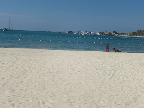 Beach nearby - Beach Shores at Turtle Tower (Ocho Rios)