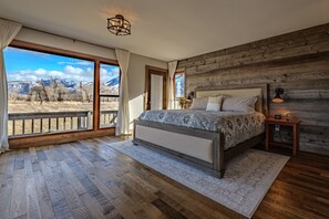 3 slaapkamers, reisbedje, gratis wifi, beddengoed