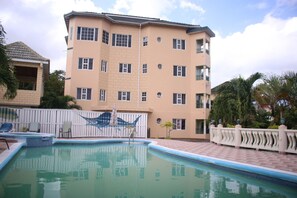 Outdoor pool, sun loungers