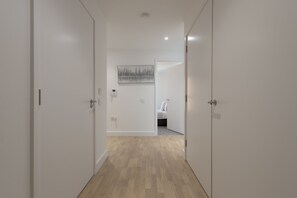 基本公寓, 2 間臥室 | 起居區 | 平面電視