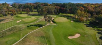 Charming Cottage Two Blocks from Downtown