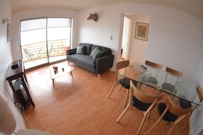 Panoramic Apartment, 3 Bedrooms | Living area
