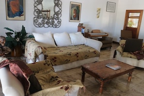 Family Villa, 3 Bedrooms, Accessible, Ocean View | Living room - Mohagany House (Montego Bay)