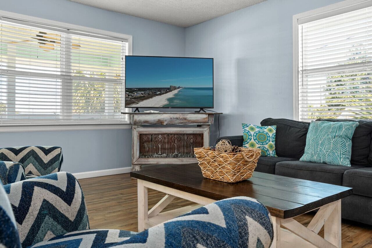 Smart TV, video games, ping pong