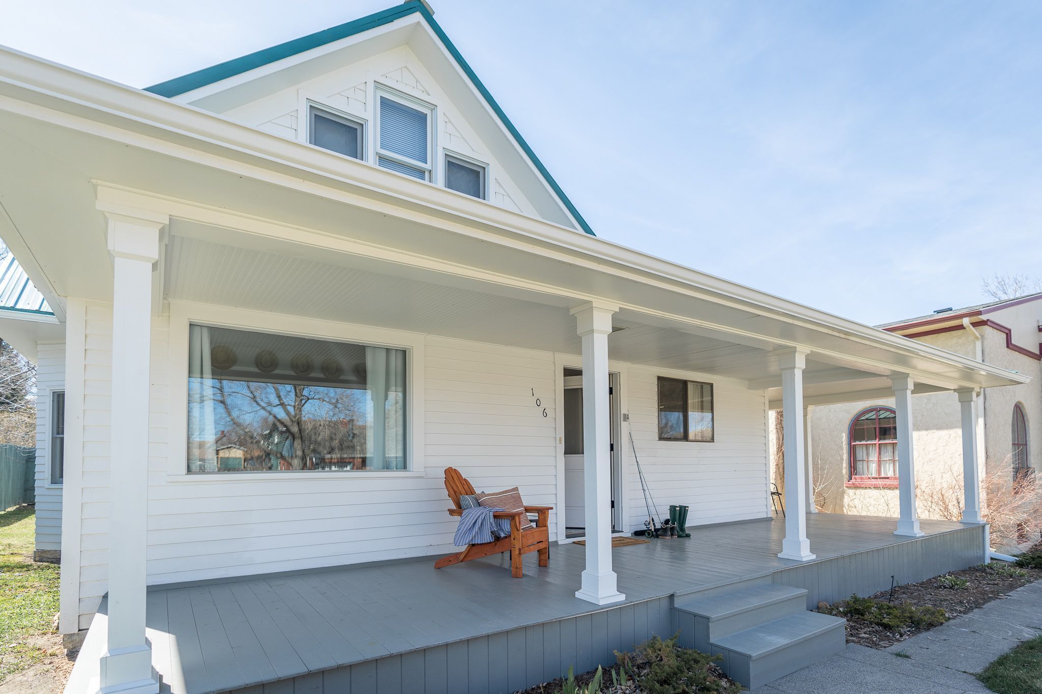 7th Street Bungalow · Cozy And Updated Bungalow