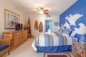 3 bedrooms, internet, bed sheets, wheelchair access