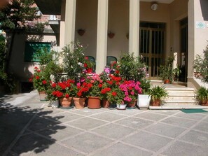 Lối vào nơi lưu trú