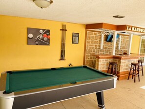 Exclusive Suite, 2 Bedrooms, Private Pool, Poolside | Terrace/patio