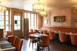 0-cm-Flachbildfernseher mit Kabelempfang, Fernseher