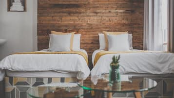 Standard Triple Room, 2 Single Beds, Shared Bathroom