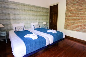 Chambre avec lits jumeaux, vue ville