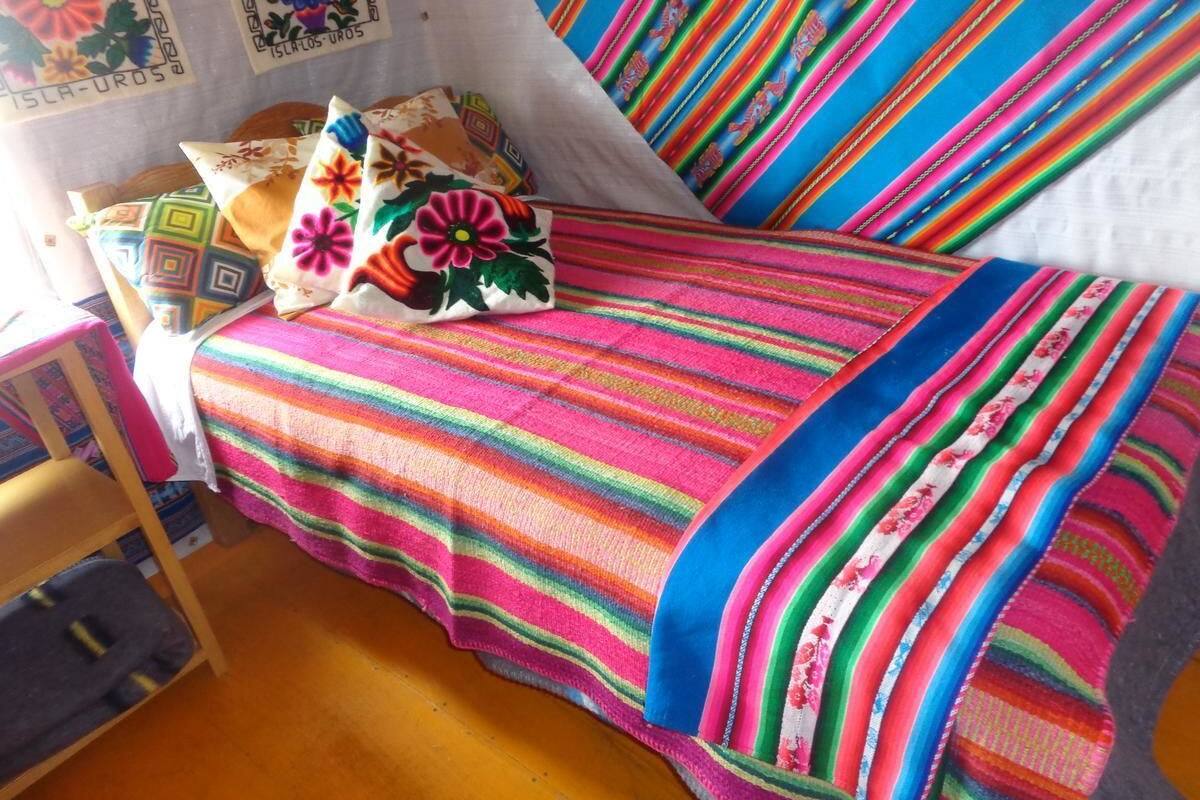 Chambre Double, 1 lit double, vue lac | 1 chambre, bureau