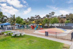 Property grounds - Tasman Holiday Parks - Geelong (Belmont)