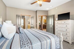6 bedrooms, iron/ironing board, travel crib, free WiFi