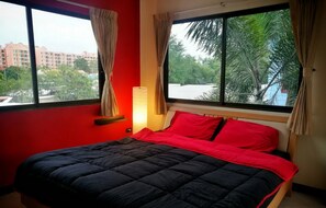 8 bedrooms, premium bedding, individually decorated, free WiFi - BaanFa Jomtien (Pattaya)