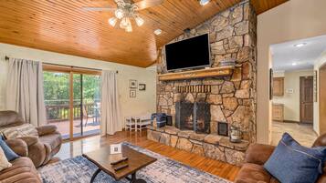 Smart-tv, pejs, videospil, dvd-afspiller