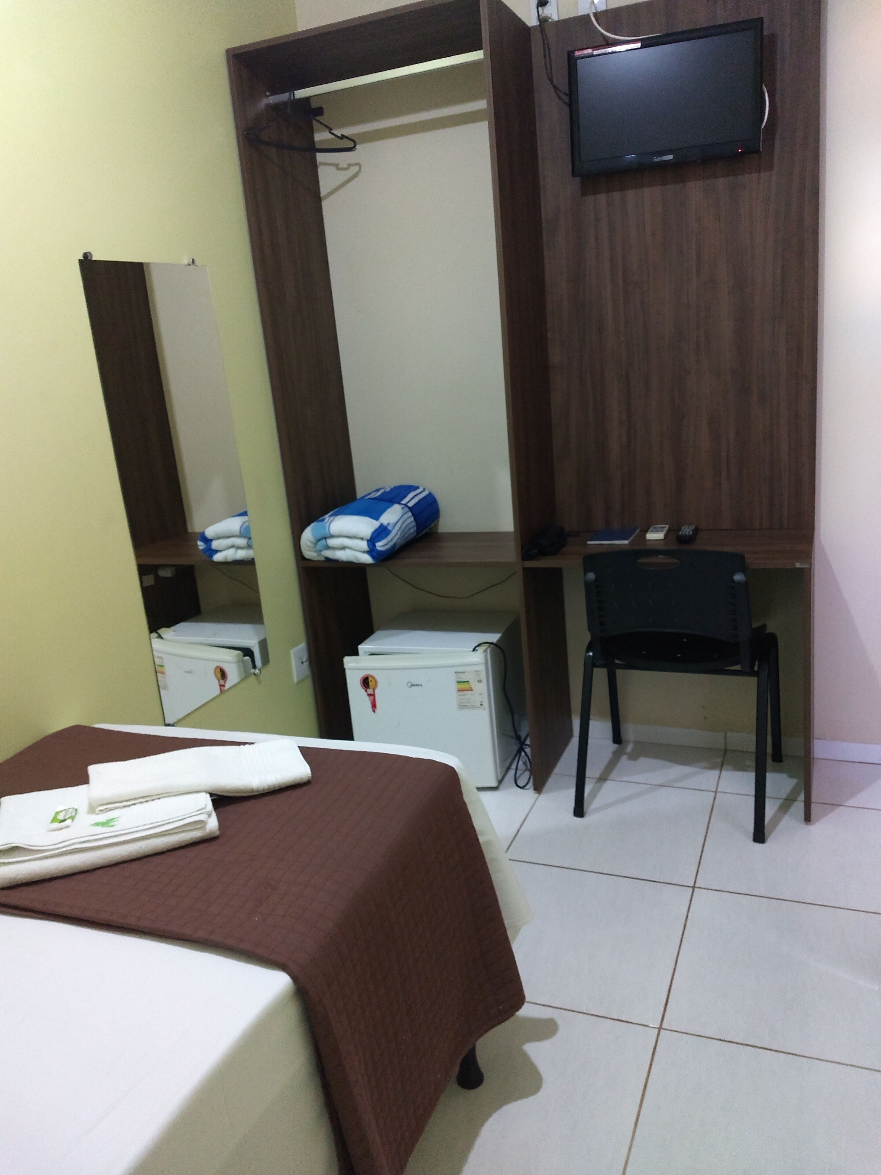 business suite | 1 bedroom, blackout curtains, free wifi, bed sheets