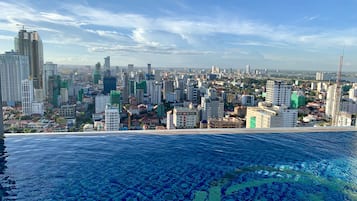屋外プール